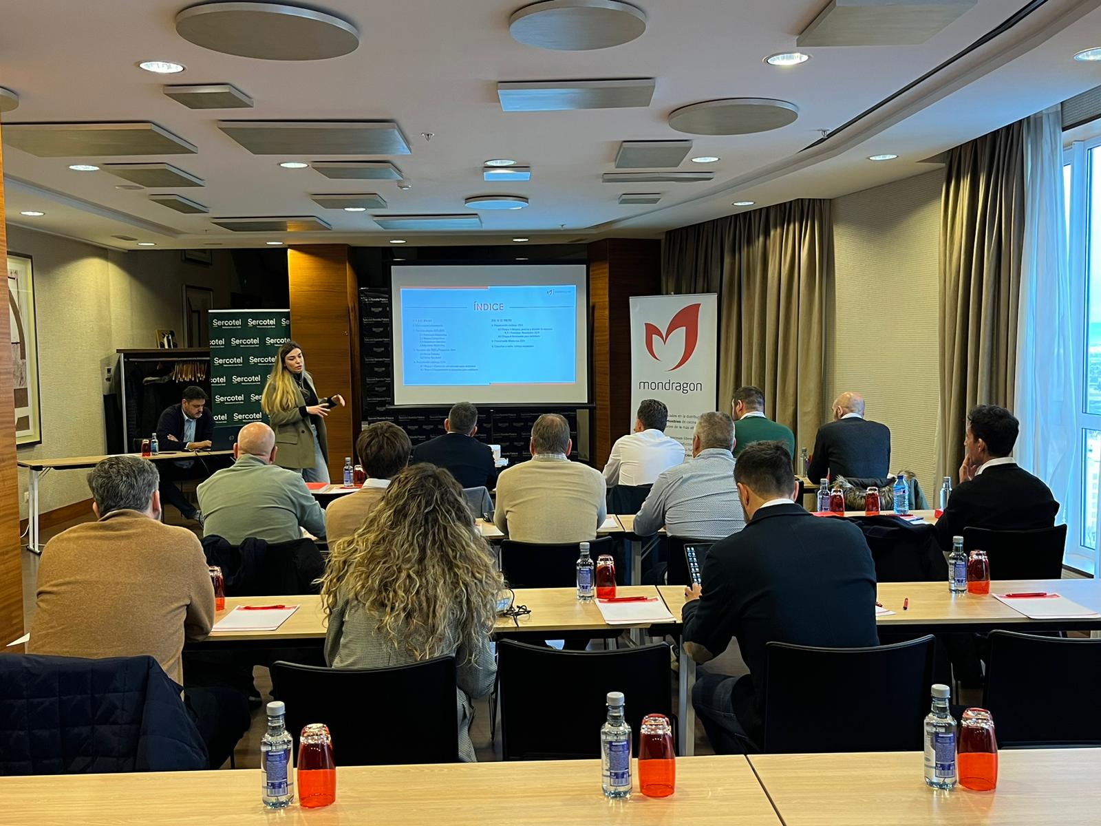 Foto Convención Mondragon 2024 Foto Convención Mondragon 2024