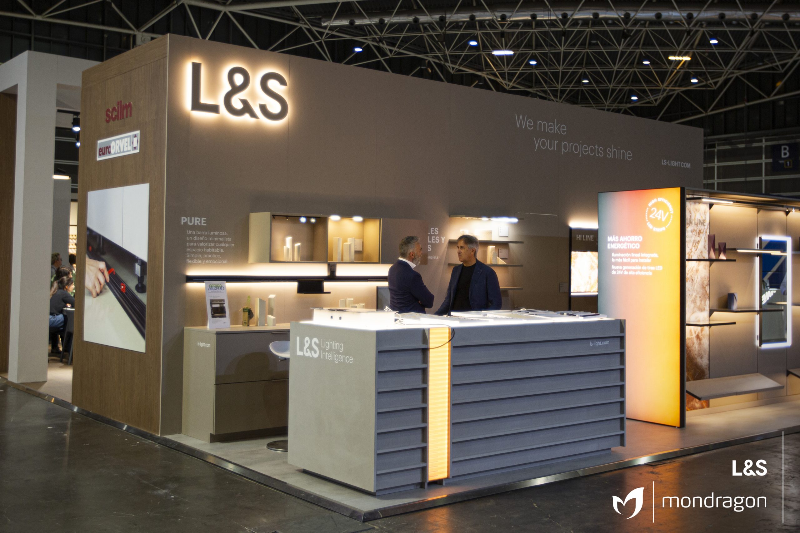 logos_stand_maderalia