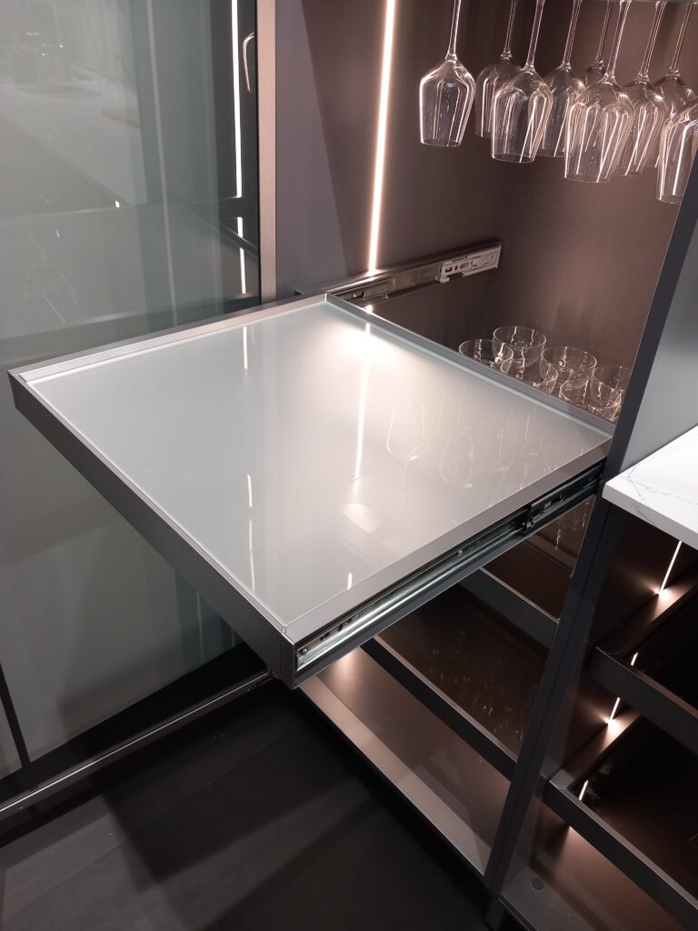 strike_50_extraible_